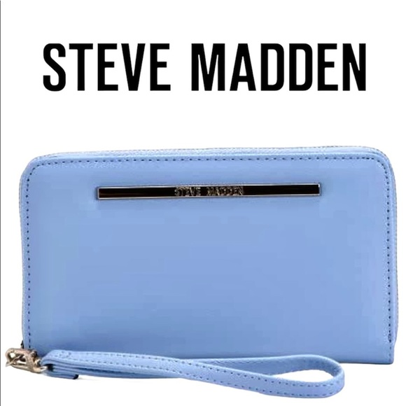 Steve Madden Zip Around Wallet/Wristlet/Clutch - Picture 1 of 5